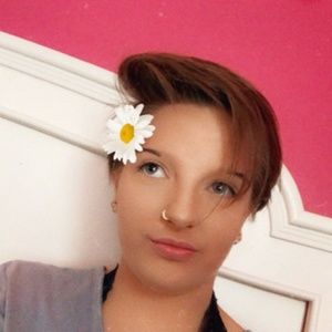 Meet your Posher, Christy